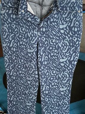 NYDJ Marilyn Straight Jeans in Blue Print
